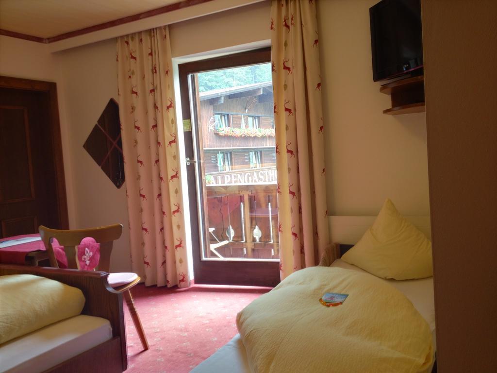 Das Naturhotel Die Eng Хинтерис Стая снимка